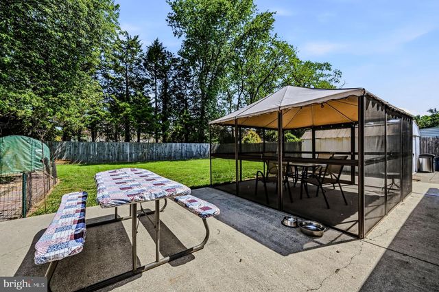 1525 BARTLESON RD, Wilmington, DE 19805