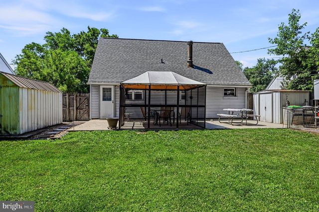 1525 BARTLESON RD, Wilmington, DE 19805