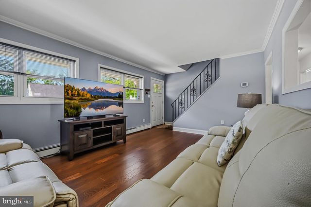 1525 BARTLESON RD, Wilmington, DE 19805