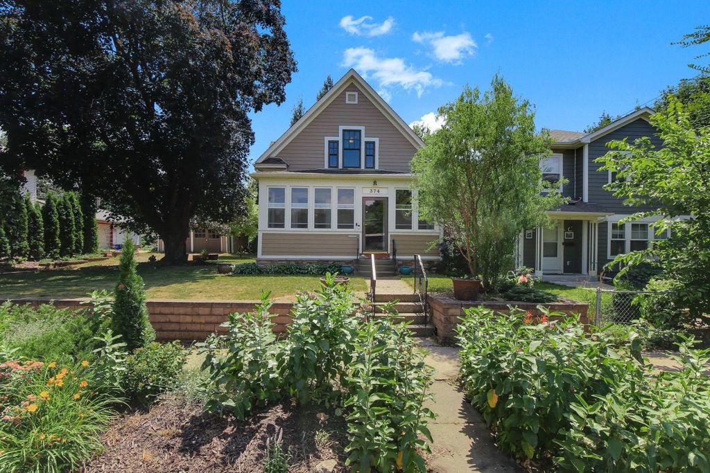 374 Sturgis Street, Saint Paul, MN 55102