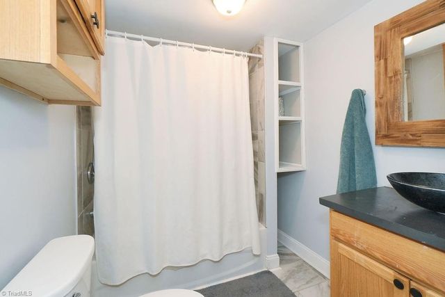 818 Candy Creek Road, Reidsville, NC 27320