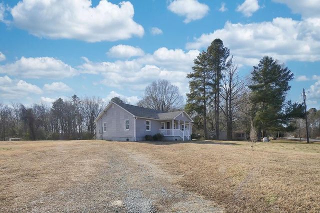 818 Candy Creek Road, Reidsville, NC 27320