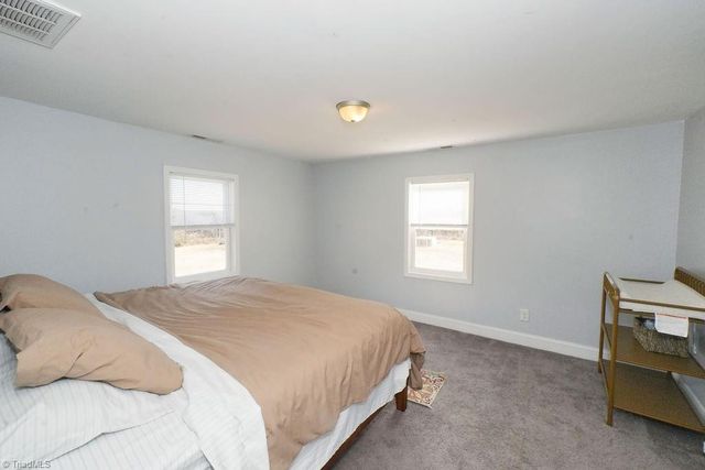 818 Candy Creek Road, Reidsville, NC 27320