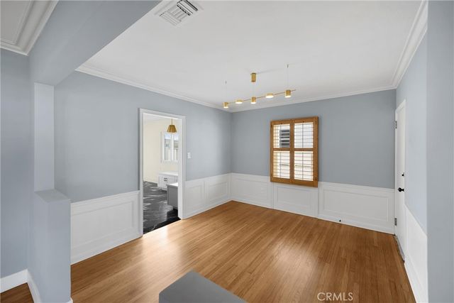 8620 S 4th Avenue, Inglewood, CA 90305