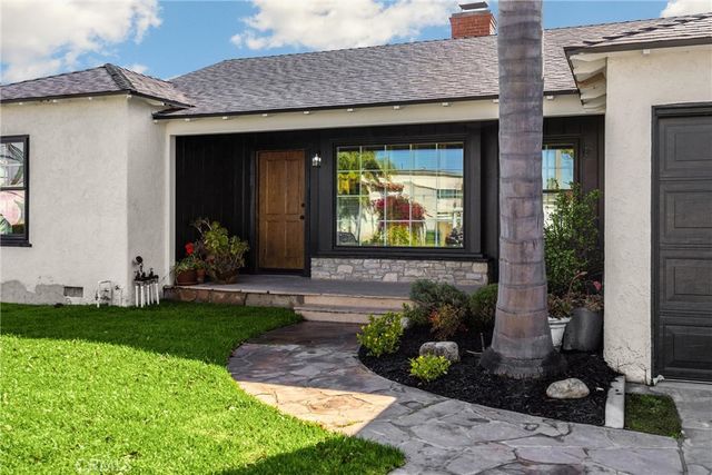 8620 S 4th Avenue, Inglewood, CA 90305