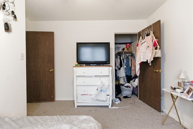 2411-2413 S KENDALLWOOD RD, Columbia, MO 65203