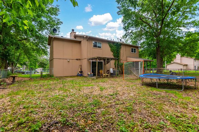 2411-2413 S KENDALLWOOD RD, Columbia, MO 65203