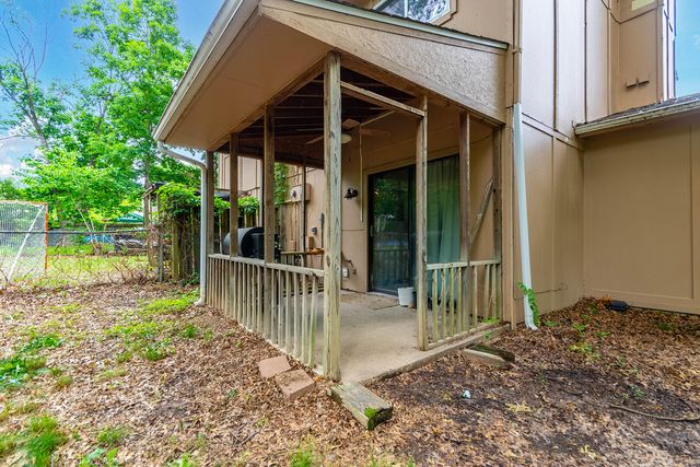 2411-2413 S KENDALLWOOD RD, Columbia, MO 65203