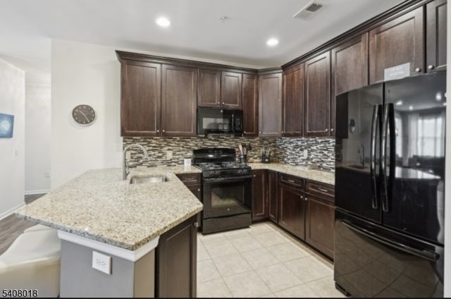 169 Tarrington Rd 203, Hardyston Twp., NJ 07419