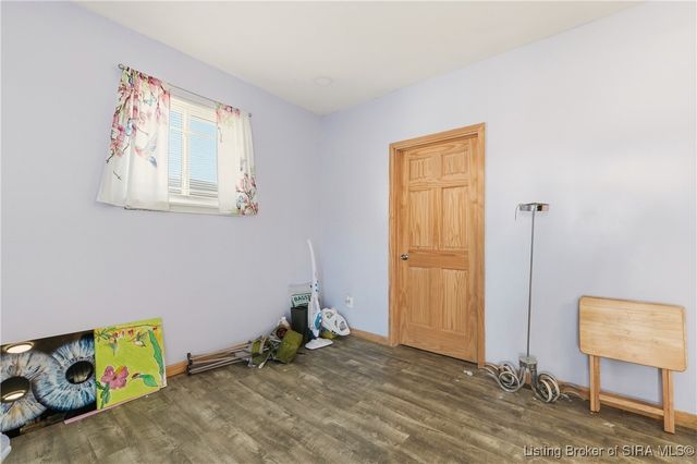 2307 Sanderson Avenue, New Albany, IN 47150