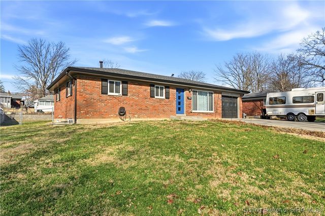 2307 Sanderson Avenue, New Albany, IN 47150