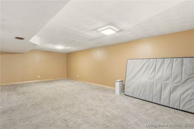 2307 Sanderson Avenue, New Albany, IN 47150