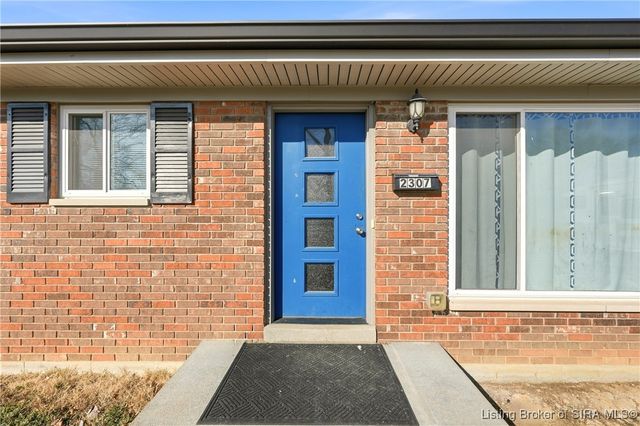 2307 Sanderson Avenue, New Albany, IN 47150