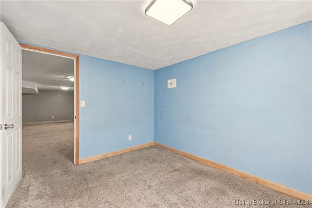 2307 Sanderson Avenue, New Albany, IN 47150