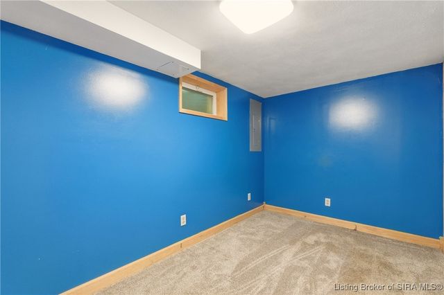 2307 Sanderson Avenue, New Albany, IN 47150