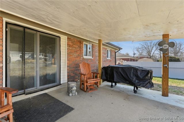 2307 Sanderson Avenue, New Albany, IN 47150