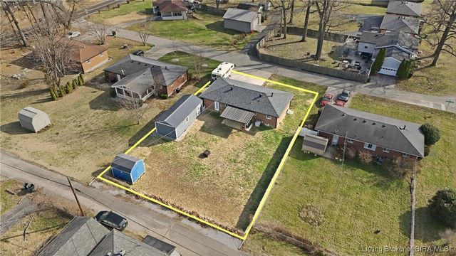 2307 Sanderson Avenue, New Albany, IN 47150