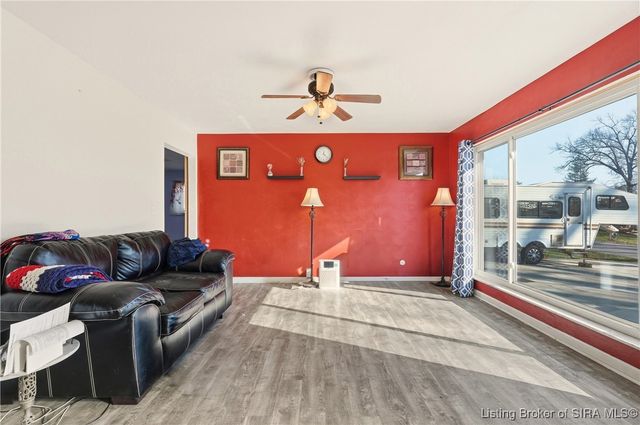 2307 Sanderson Avenue, New Albany, IN 47150