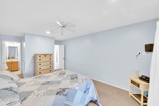 3 Taylor Court, Lakewood, NJ 08701