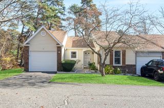 3 Taylor Court, Lakewood, NJ 08701