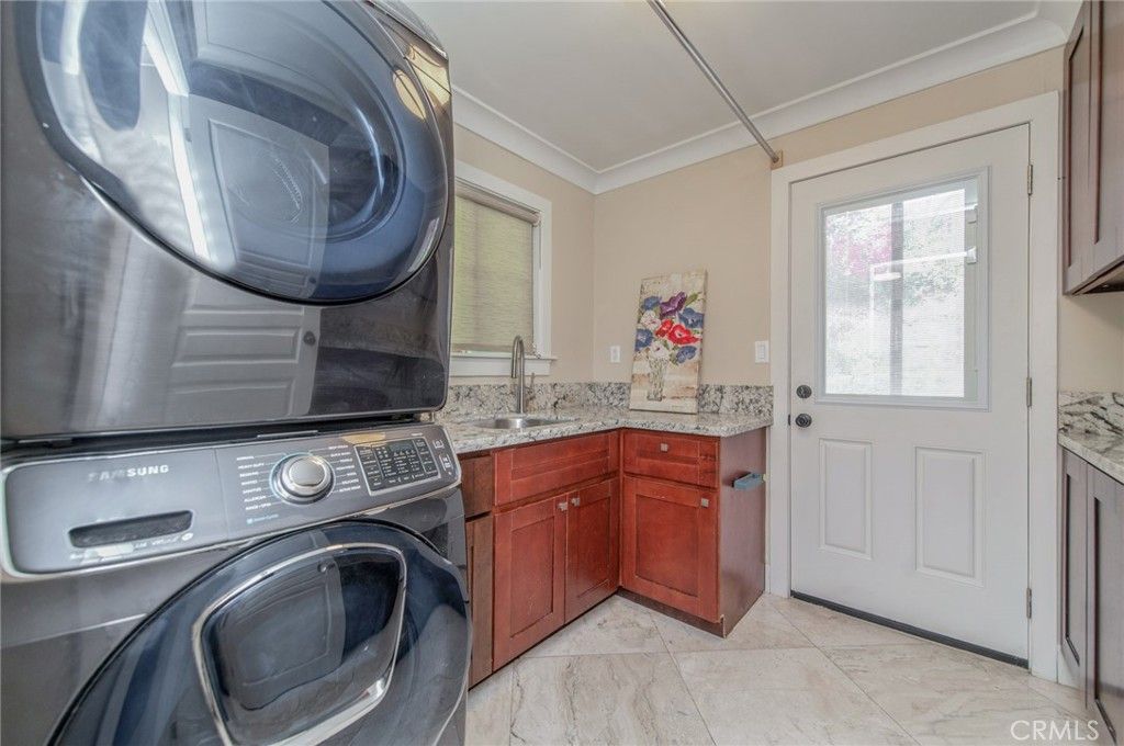 Image 13 of property listing at 2545 Castle Rock Road, Diamond Bar, CA 91765
