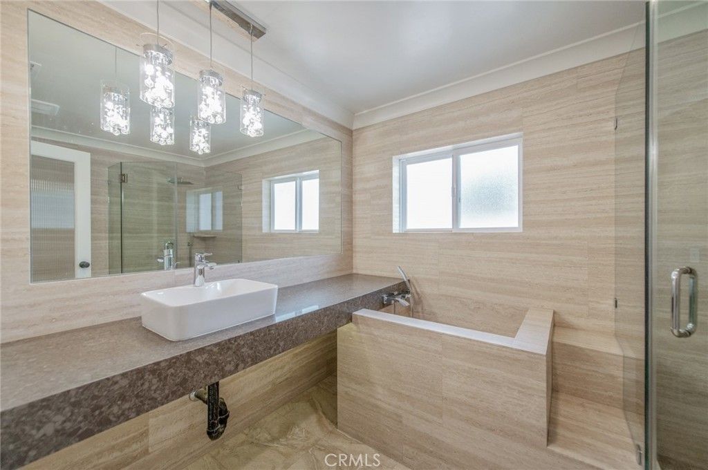 Image 18 of property listing at 2545 Castle Rock Road, Diamond Bar, CA 91765