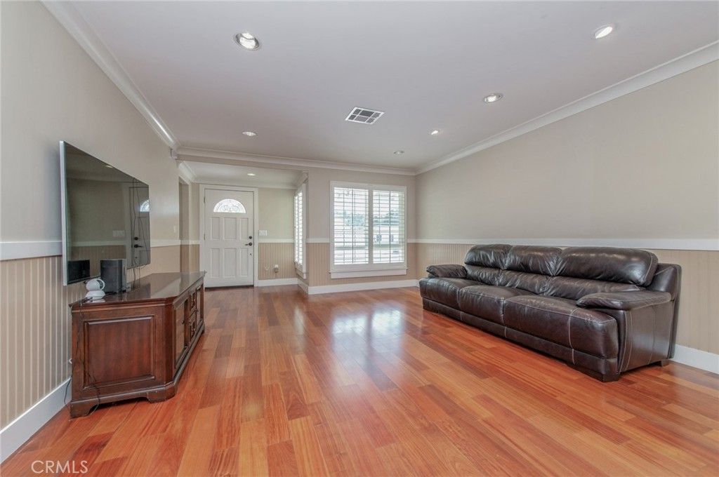 Image 2 of property listing at 2545 Castle Rock Road, Diamond Bar, CA 91765