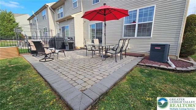 247 Milkweed Drive, Upper Macungie Twp, PA 18104