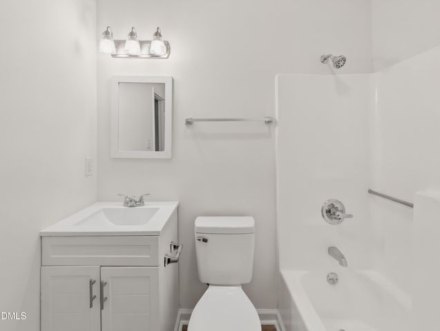 820 Chandler Avenue, Burlington, NC 27217