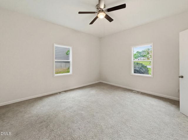 820 Chandler Avenue, Burlington, NC 27217