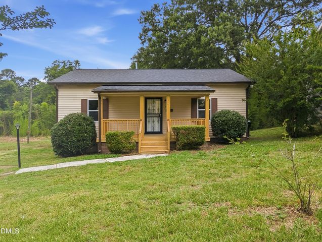820 Chandler Avenue, Burlington, NC 27217