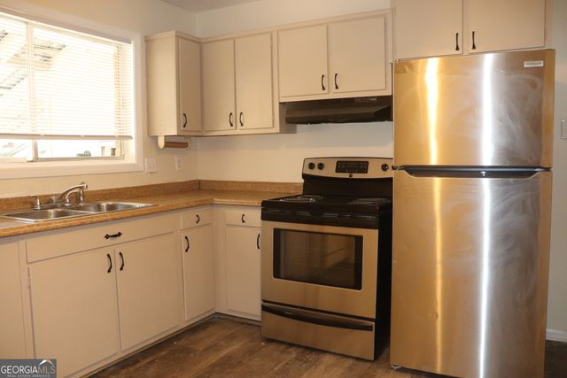 1697 Cardinal Road, Jonesboro, GA 30238