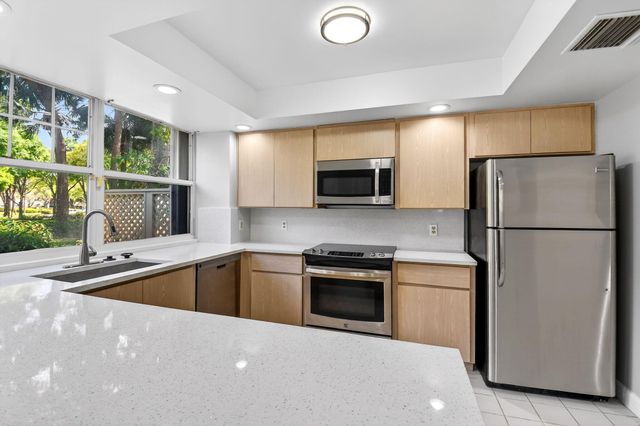 8111 Northboro Court 11b, Lake Clarke Shores, FL 33406