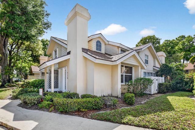 8111 Northboro Court 11b, Lake Clarke Shores, FL 33406