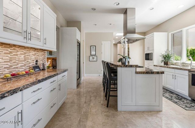 5434 E Lincoln Drive 19, Paradise Valley, AZ 85253