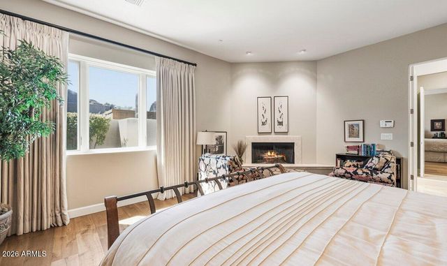 5434 E Lincoln Drive 19, Paradise Valley, AZ 85253