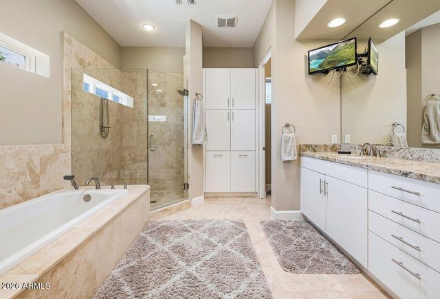 5434 E Lincoln Drive 19, Paradise Valley, AZ 85253
