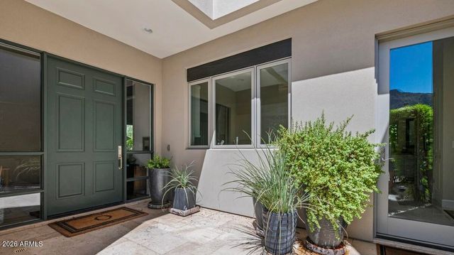 5434 E Lincoln Drive 19, Paradise Valley, AZ 85253