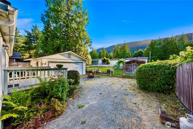 455 Fir lane, Sedro Woolley, WA 98284