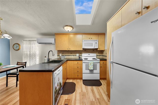 455 Fir lane, Sedro Woolley, WA 98284