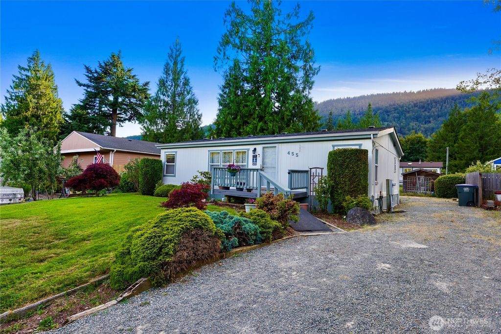 455 Fir lane, Sedro Woolley, WA 98284