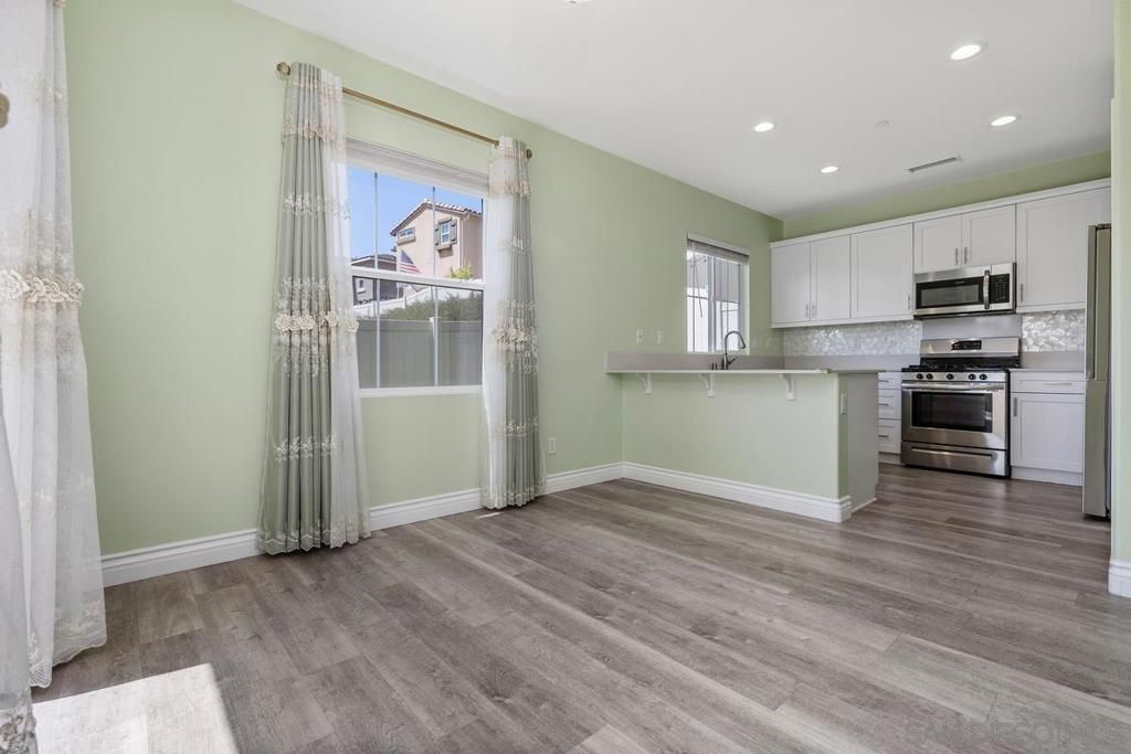 Image 9 of property listing at 1840 Olivia St, El Cajon, CA 92021