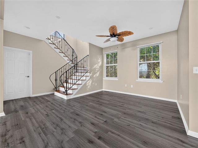 337 East Kleinhans Street, Easton, PA 18042