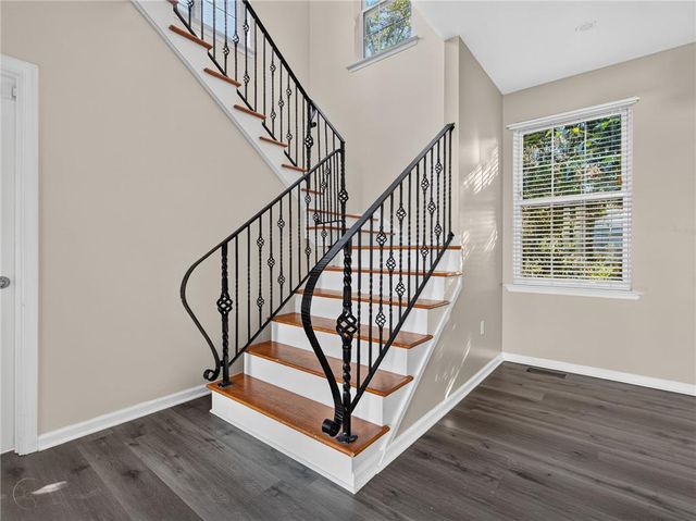 337 East Kleinhans Street, Easton, PA 18042