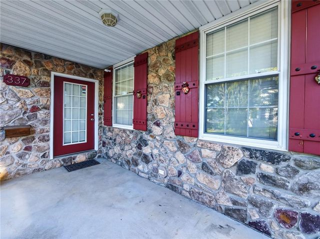 337 East Kleinhans Street, Easton, PA 18042