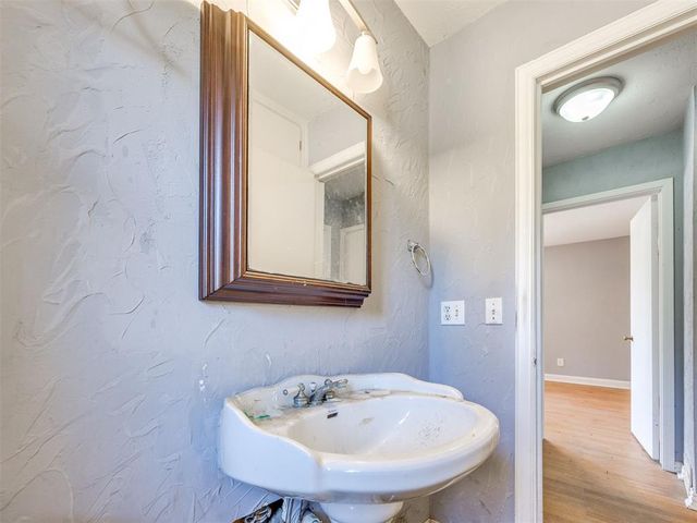 4215 NW 19th Street, Oklahoma City, OK 73107