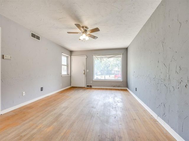 4215 NW 19th Street, Oklahoma City, OK 73107