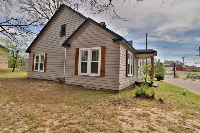 143 LAKE DR, Ripley, TN 38063