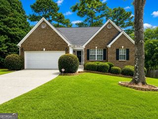 955 Pebble Bend Drive, Grayson, GA 30017