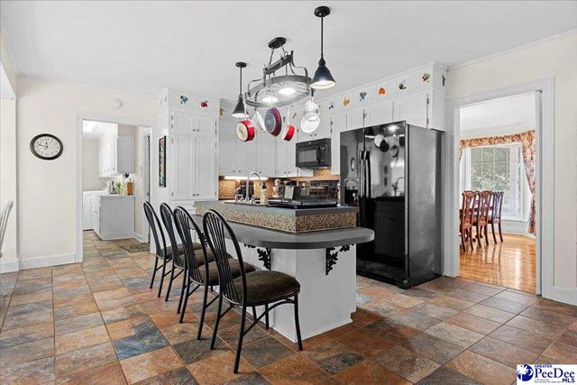 2019 Cale Yarborough Hwy, Timmonsville, SC 29161
